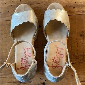 Jellypop Memory Foam Gold Metallic Wedges